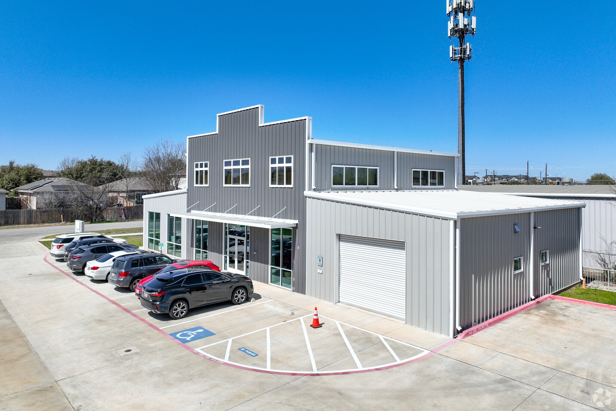 11215 Conroy Ln, Manchaca, TX for lease Primary Photo- Image 1 of 5