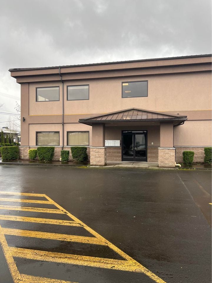1135 3rd Ave, Longview, WA for lease Building Photo- Image 1 of 9