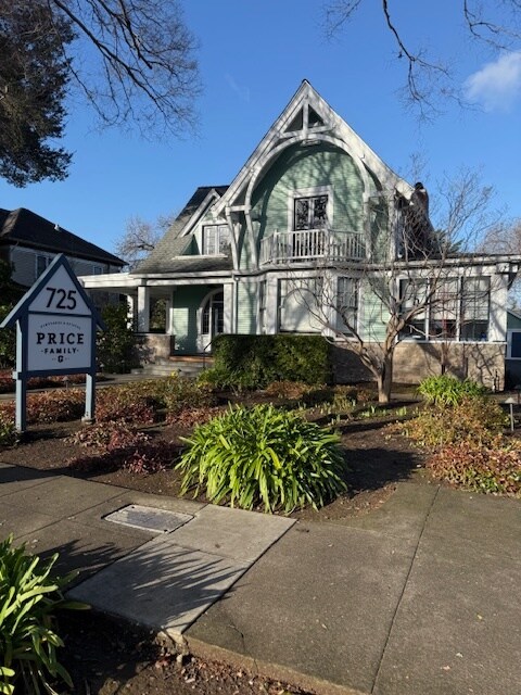 725-729 Broadway, Sonoma, CA à vendre Photo du bâtiment- Image 1 de 1