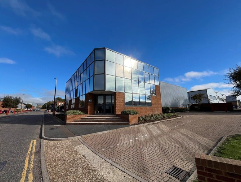 Dolphin Way, Shoreham By Sea à louer - Photo du bâtiment - Image 2 de 11