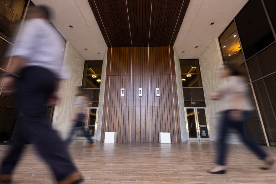 5373 W Alabama St, Houston, TX à louer - Photo du bâtiment - Image 3 de 24