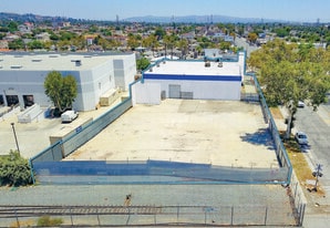 5711 E Olympic Blvd, Commerce, CA for lease - Building Photo - Image 3 of 9