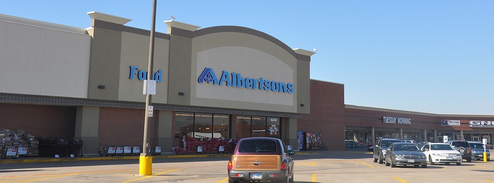 6245-6253 Rufe Snow Dr, Watauga, TX à louer - Photo du bâtiment - Image 3 de 3