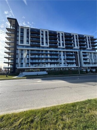 Plus de détails pour 575 Conklin Rd, Brantford, ON - Local d'activités à louer