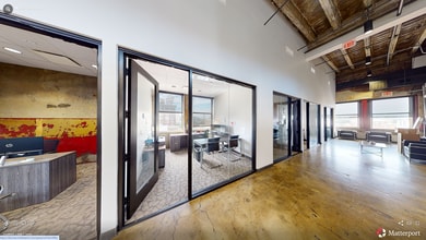 2001 Grand Blvd, Kansas City, MO for lease Interior Photo- Image 2 of 9