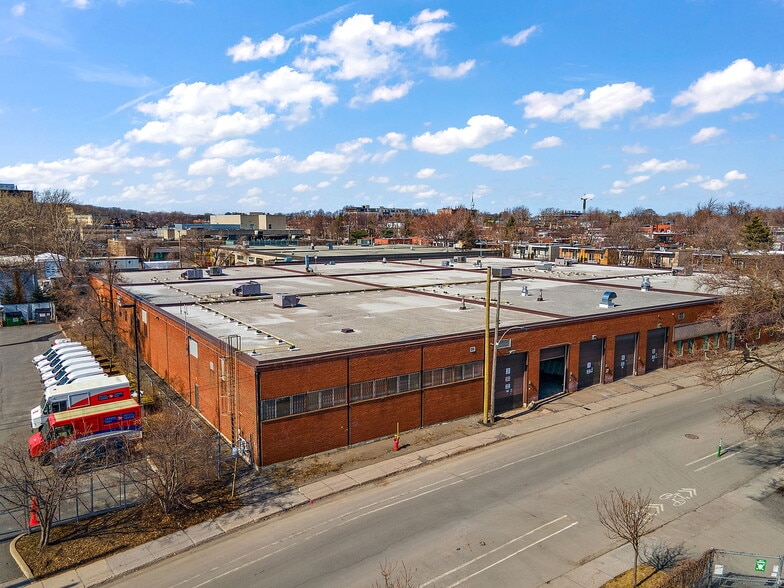 5655 Rue de Marseille, Montréal, QC for lease - Building Photo - Image 2 of 26