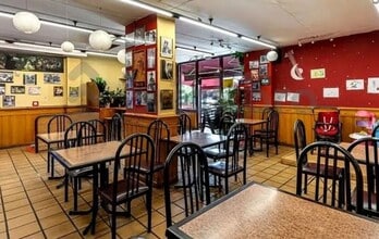 Avenida de Atenas, 75, Las Rozas de Madrid, Madrid for sale Interior Photo- Image 2 of 9