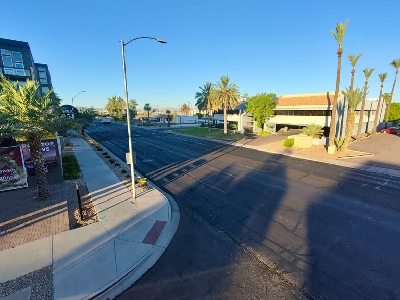 5320 N 16th St, Phoenix, AZ for sale - Building Photo - Image 3 of 10