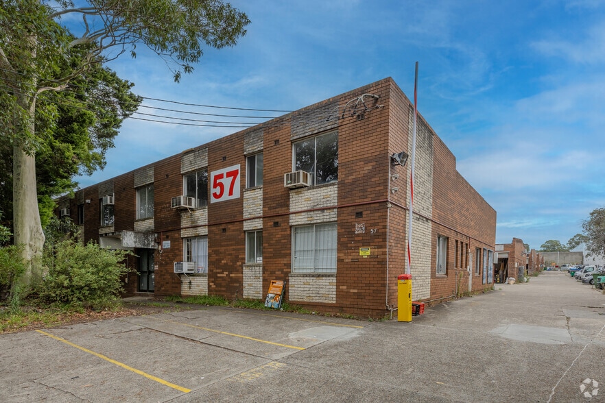 57 Allingham St, Condell Park for lease - Primary Photo - Image 1 of 5