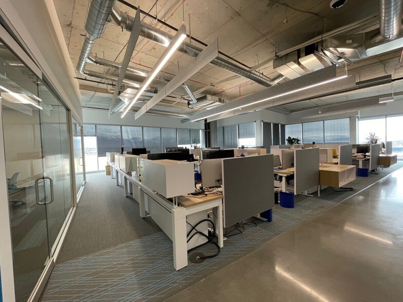 3300 N Triumph Blvd, Lehi, UT for lease - Interior Photo - Image 3 of 20