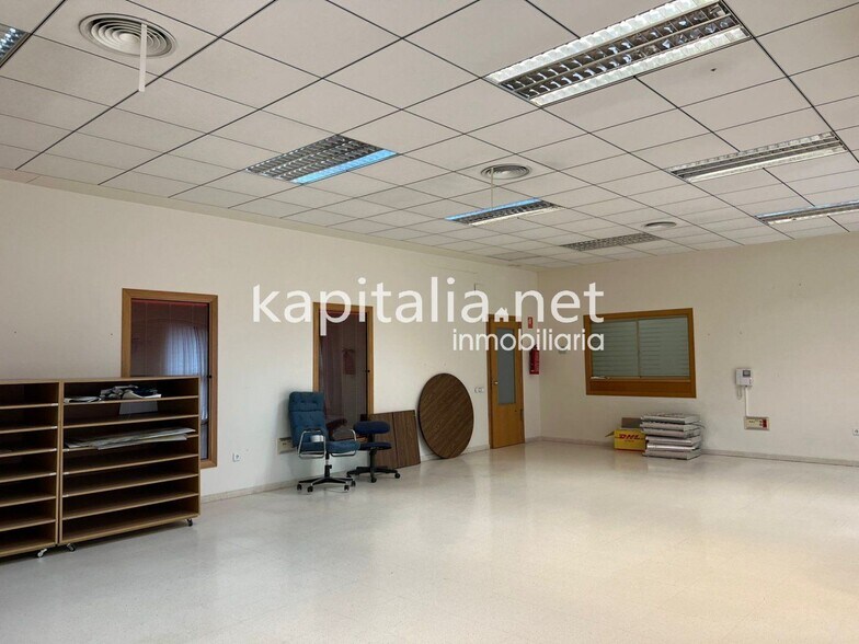Office in Ontinyent, Valencia for lease - Building Photo - Image 3 of 6