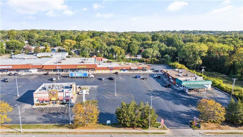 5032-5044 NE Parvin Rd, Kansas City, MO for sale - Primary Photo - Image 1 of 7