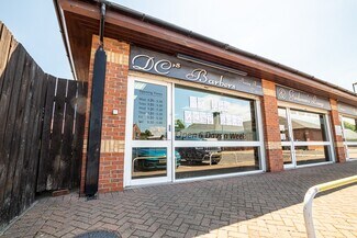 Plus de détails pour 95-103 Convamore Rd, Grimsby - Commerce de détail à louer