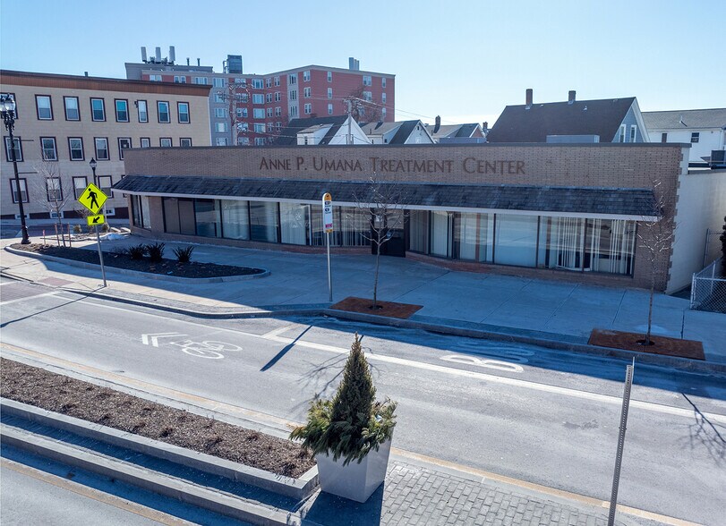 173 Chelsea St, Everett, MA à vendre - Photo du bâtiment - Image 1 de 6