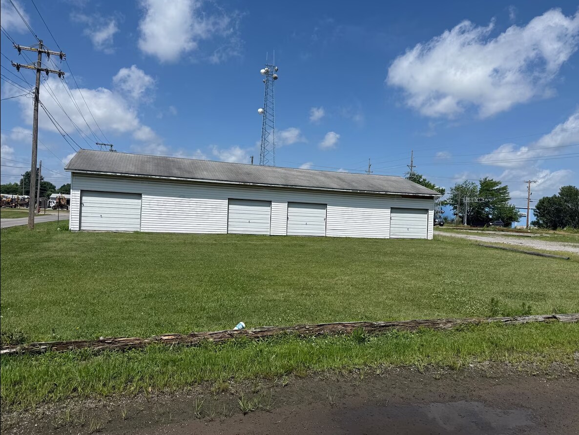 305 N Carbon St, Marion, IL for sale Building Photo- Image 1 of 2