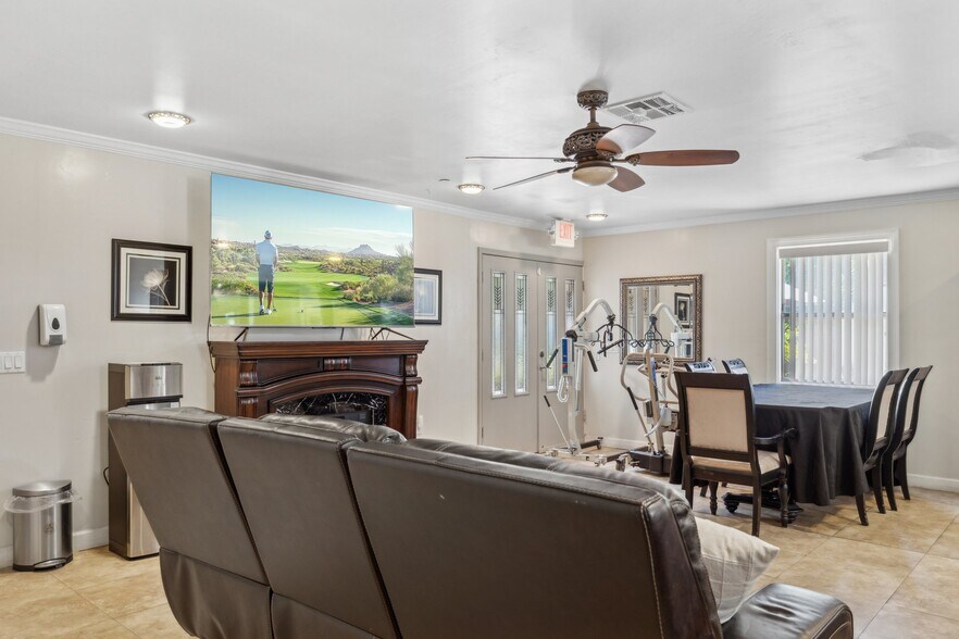 3827 E Oak St, Phoenix, AZ à vendre - Photo du bâtiment - Image 3 de 39