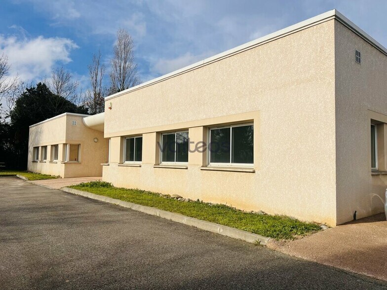 Bureau dans Labège à louer - Photo du bâtiment - Image 3 de 9