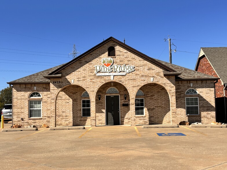 8422 N 123rd East Ave, Owasso, OK for lease - Building Photo - Image 1 of 24