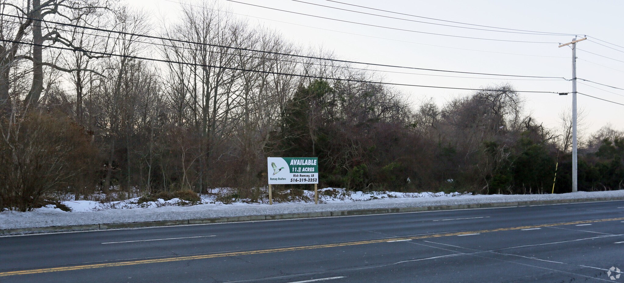 610 W Montauk Hwy, West Babylon, NY à vendre Photo principale- Image 1 de 6