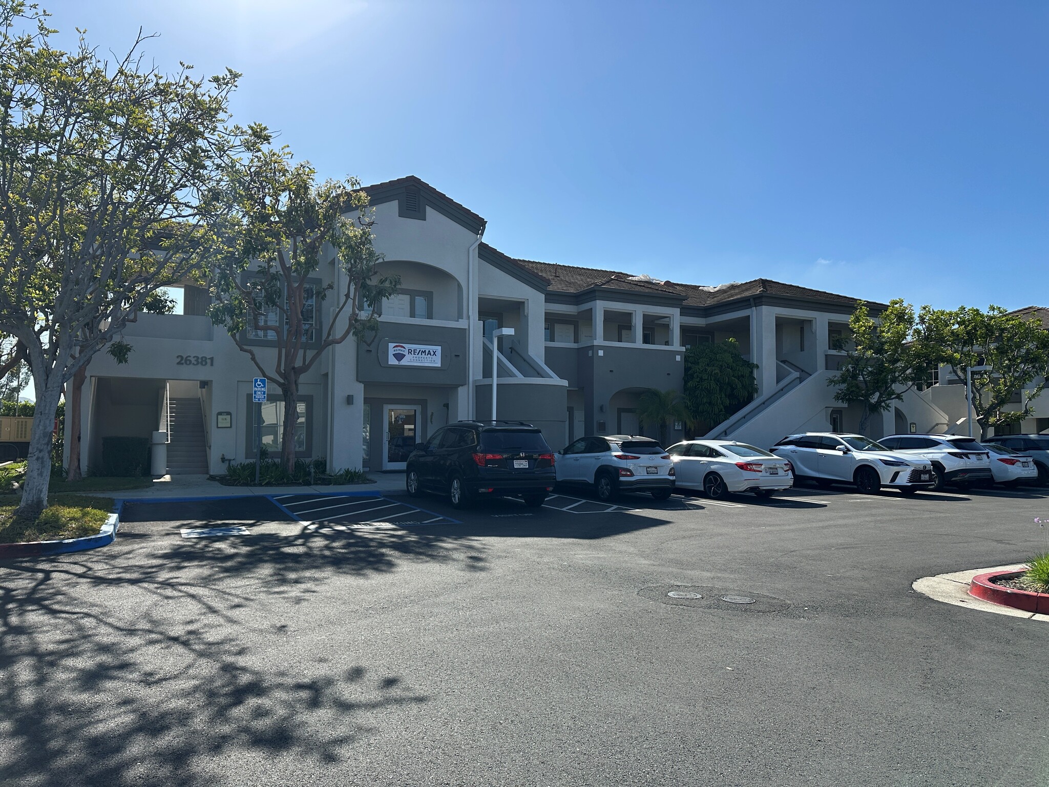 26381 Crown Valley Pky, Mission Viejo, CA for lease Primary Photo- Image 1 of 11