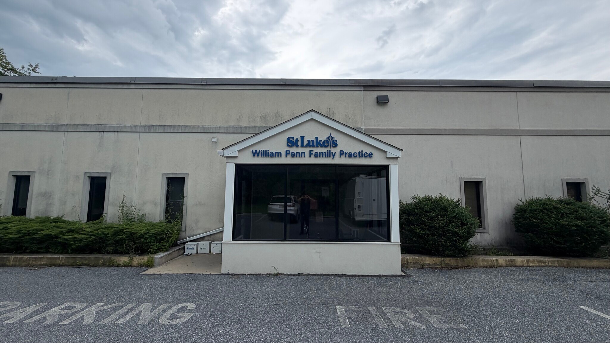 4379 Easton Ave, Bethlehem, PA for lease Interior Photo- Image 1 of 44