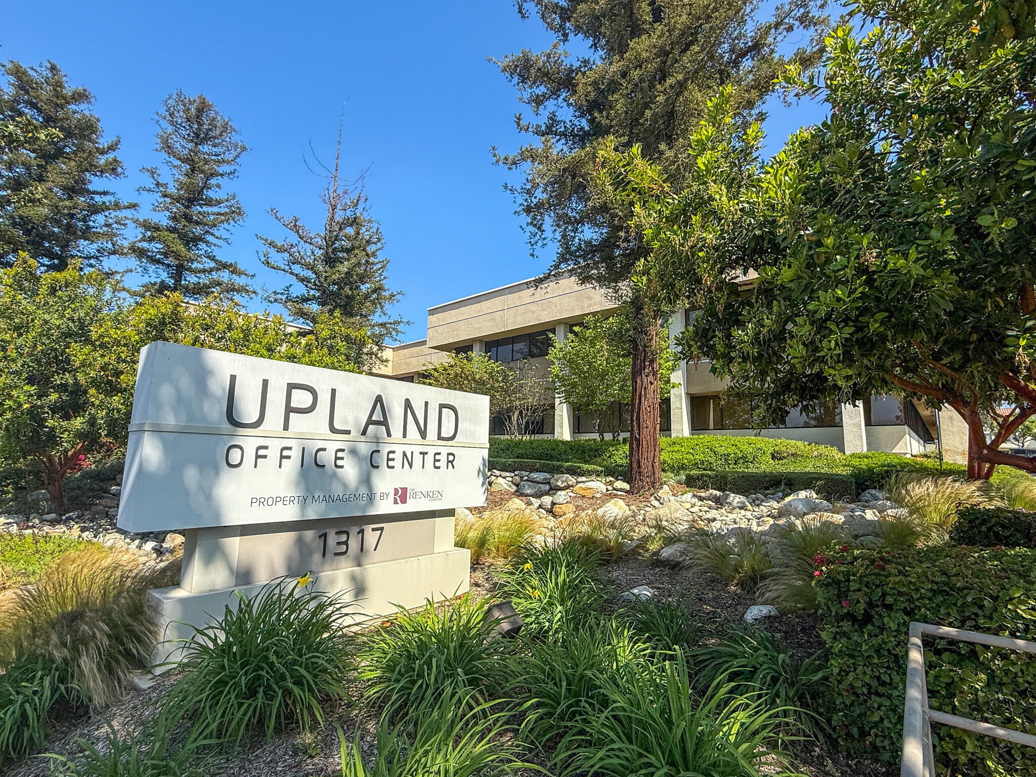 1317 W Foothill Blvd, Upland, CA for lease Building Photo- Image 1 of 10