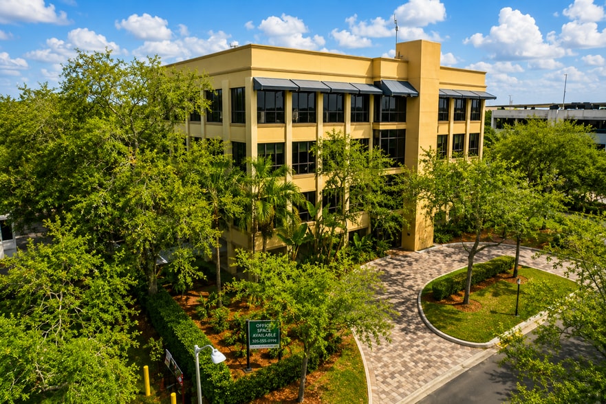 14125 NW 80th Ave, Miami Lakes, FL for sale - Building Photo - Image 3 of 59