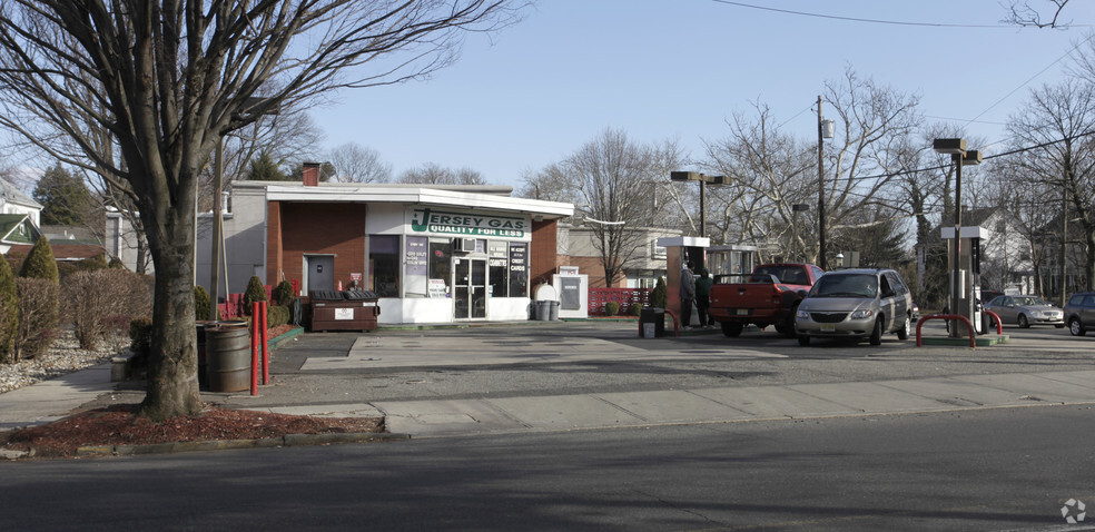 304 Main St, Metuchen, NJ for sale - Primary Photo - Image 1 of 1