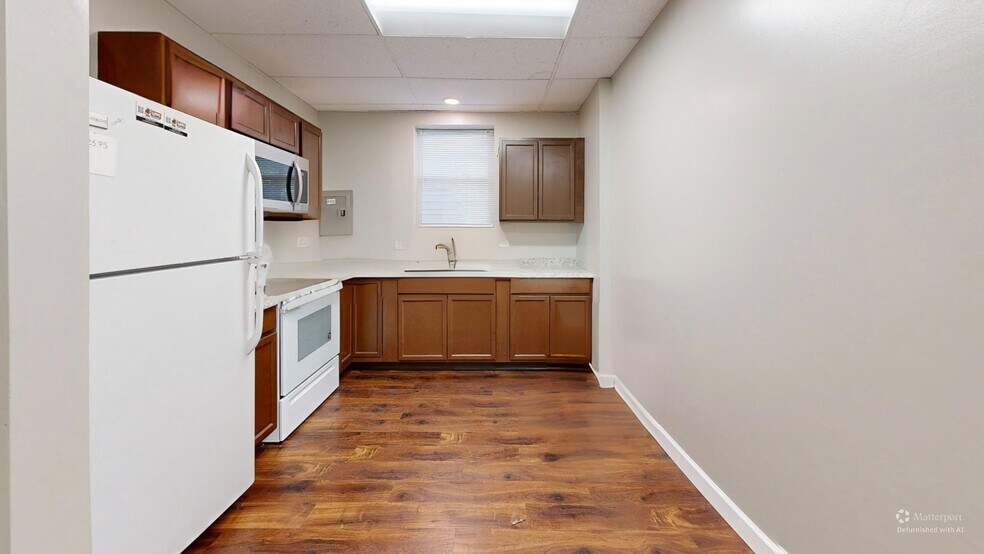 7225 Colerain Ave, Cincinnati, OH à louer - Numérisation 3D de Matterport - Image 2 de 20