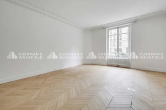 51-55 Avenue Montaigne, Paris for lease Interior Photo- Image 2 of 9