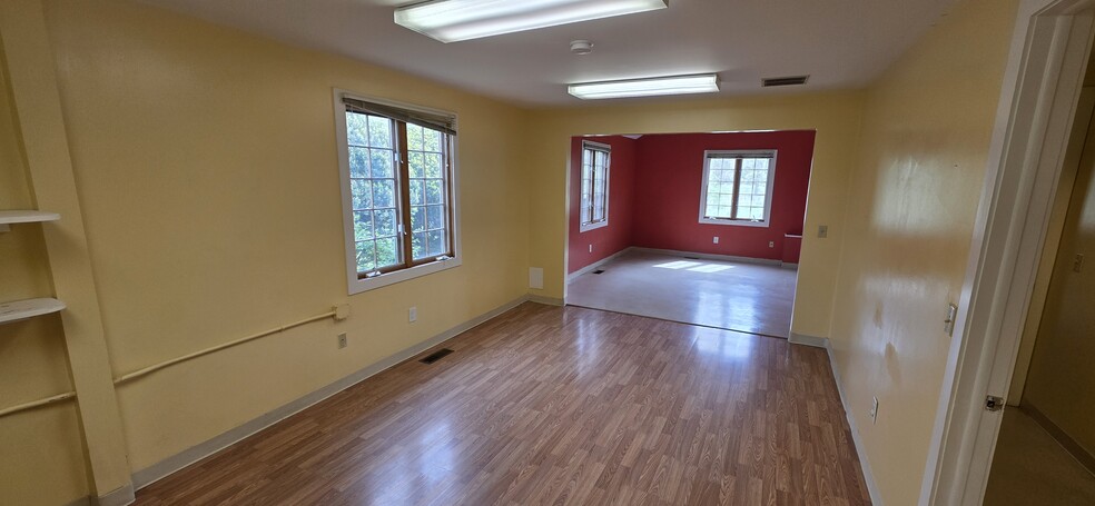 5141 Platt Rd, Ann Arbor, MI à vendre - Photo intérieure - Image 3 de 12