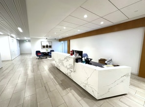 1901 Avenue of the Stars, Los Angeles, CA à louer Photo intérieure- Image 2 de 15