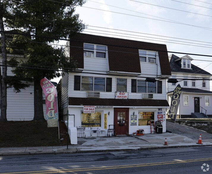 2802 Edgmont Ave, Parkside Manor, PA for sale - Building Photo - Image 2 of 8