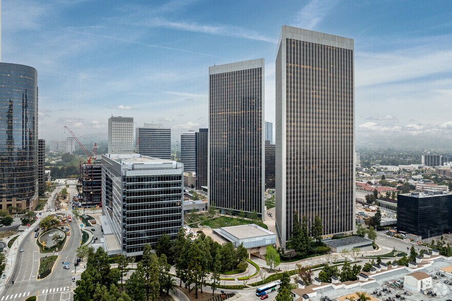 2049 Century Park E, Los Angeles, CA à louer - Photo du bâtiment - Image 1 de 3