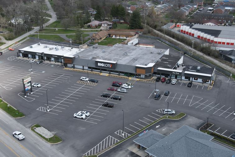 6213-6243 Allisonville Rd, Indianapolis, IN à louer Photo du bâtiment- Image 1 de 8