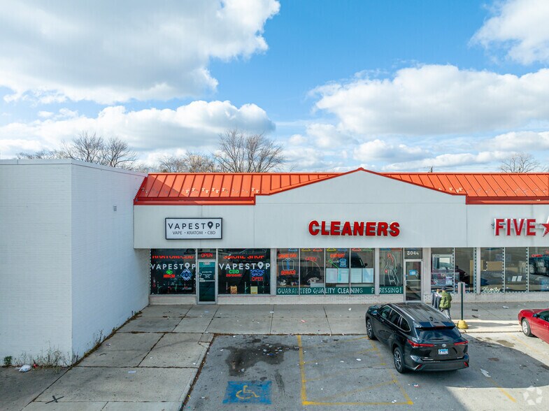 8014-8050 S Cicero Ave, Burbank, IL à louer - Photo du bâtiment - Image 2 de 17