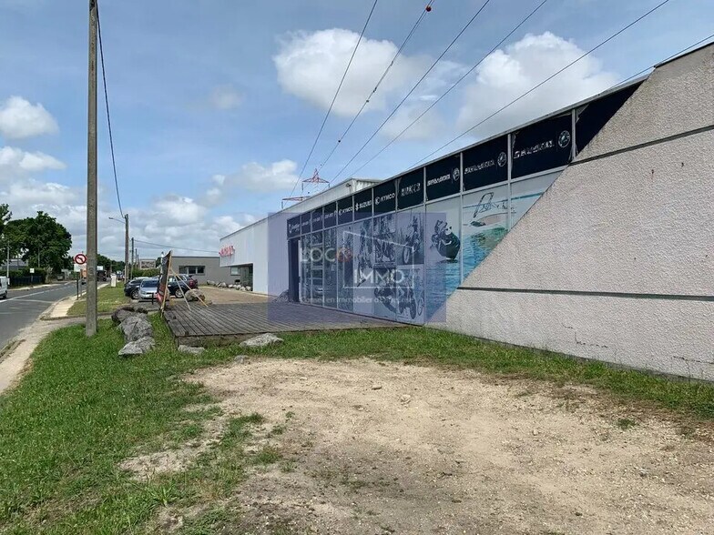 Flex dans Eysines à louer - Photo du bâtiment - Image 1 de 14