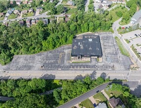4800 Clairton Blvd, Pittsburgh, PA à louer Aérien- Image 1 de 5