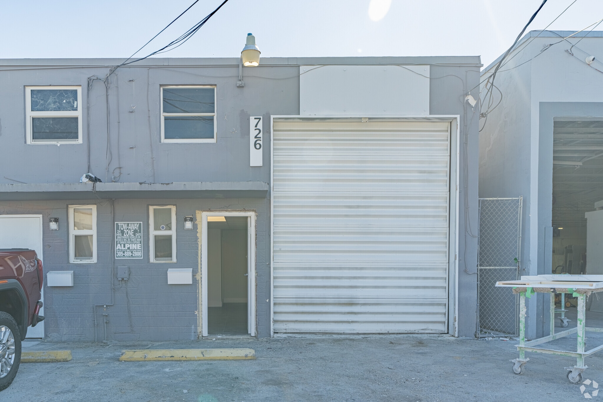 653 W 27th St, Hialeah, FL à louer Photo du bâtiment- Image 1 de 5