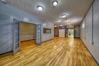 Plus de détails pour 5403 Western Ave, Knoxville, TN - Commerce de détail à louer