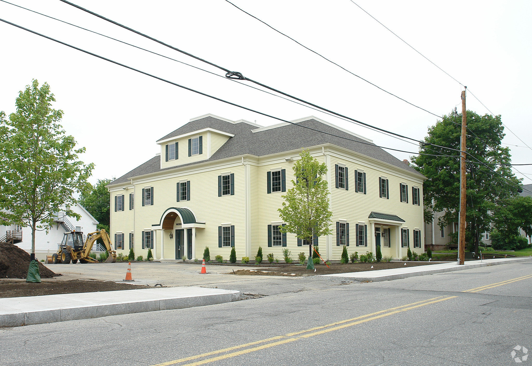 Office in Leominster, MA for sale Primary Photo- Image 1 of 1