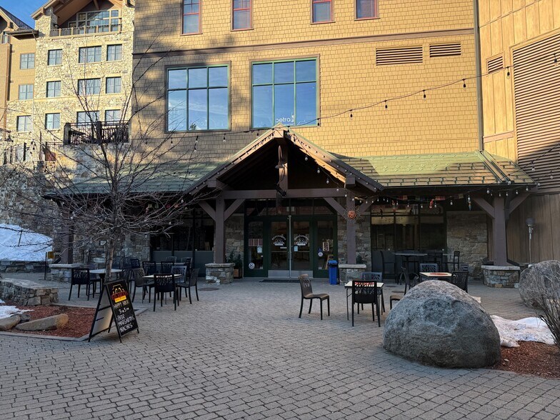 7001 Northstar Dr, Truckee, CA à louer - Photo du bâtiment - Image 2 de 13