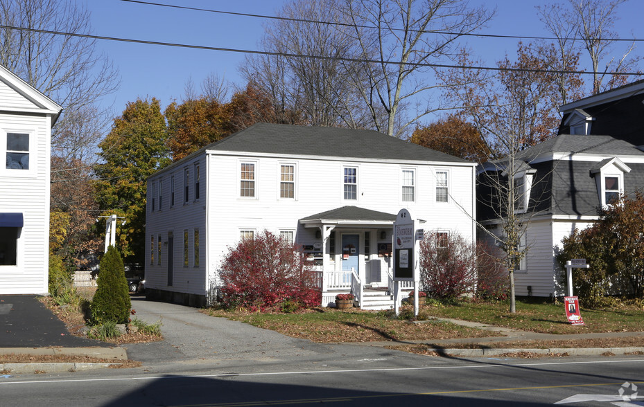 42 Main St, Gorham, ME à vendre - Photo principale - Image 1 de 1