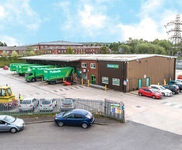 239 Shaw Rd, Oldham à louer - Photo du bâtiment - Image 3 de 8