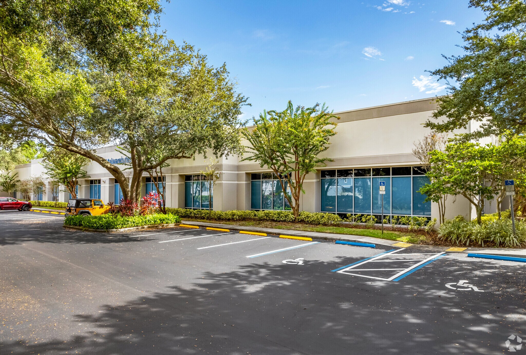 5731-5799 Rio Vista Dr, Clearwater, FL for sale Primary Photo- Image 1 of 9