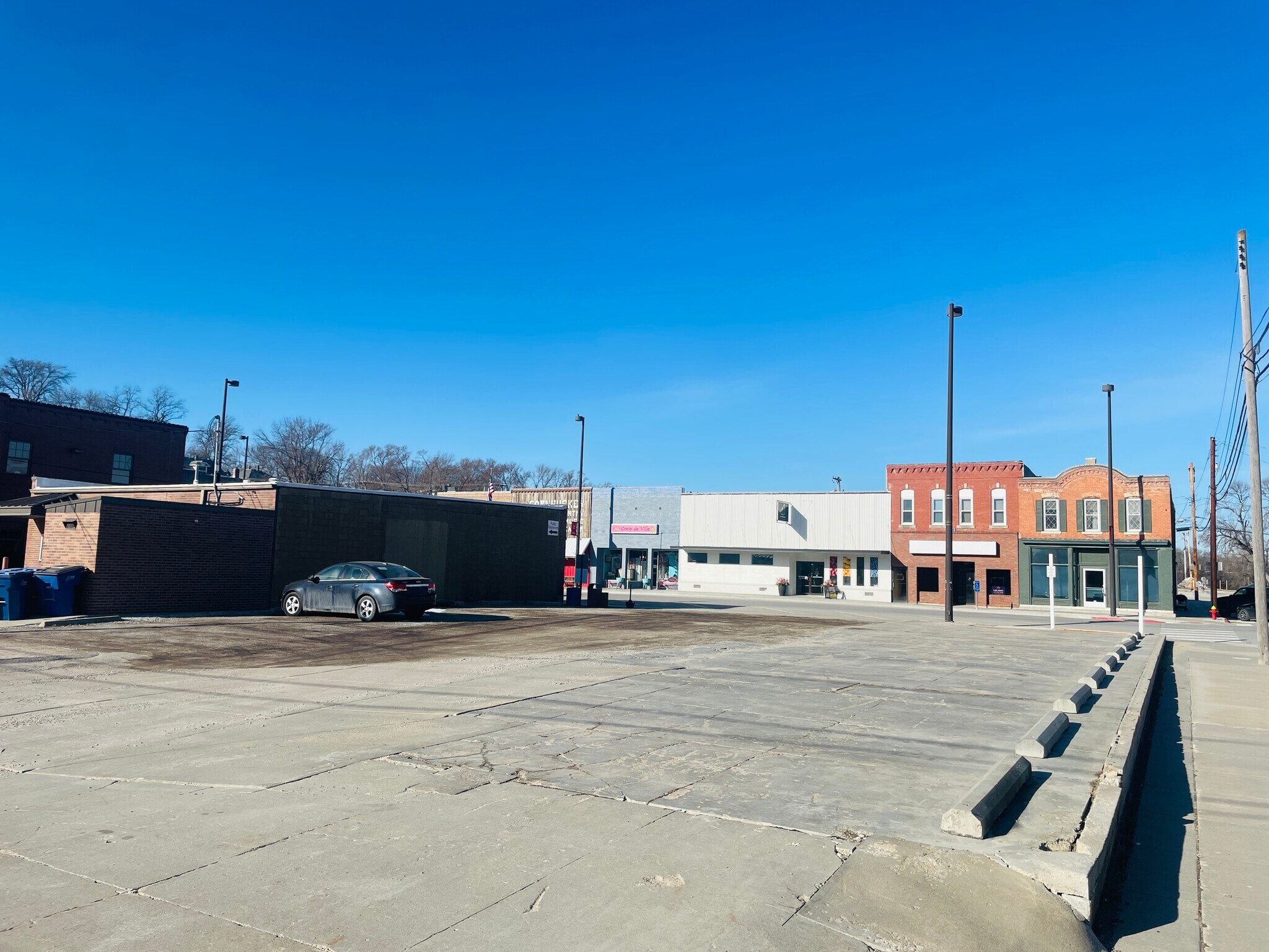 204 Main St, Louisville, NE à vendre Autre- Image 1 de 1