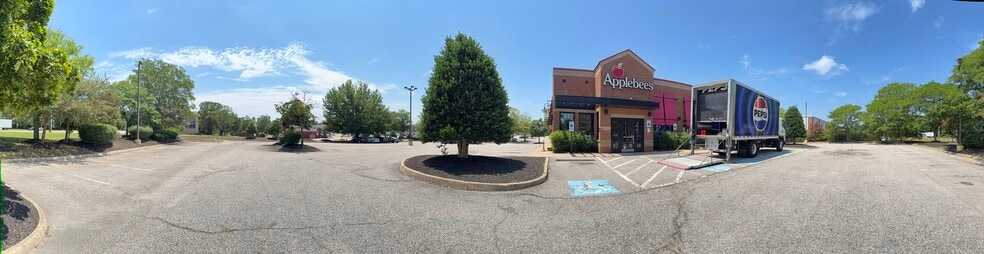 11900 Iron Bridge Plz, Chester, VA for lease - Building Photo - Image 3 of 5