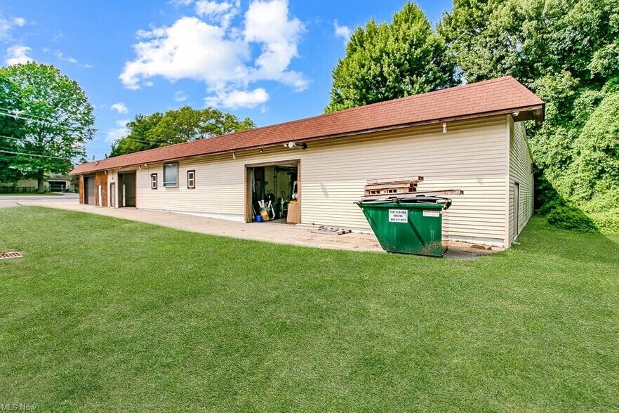 20 Bowhall Rd, Painesville, OH à vendre - Photo du bâtiment - Image 3 de 16