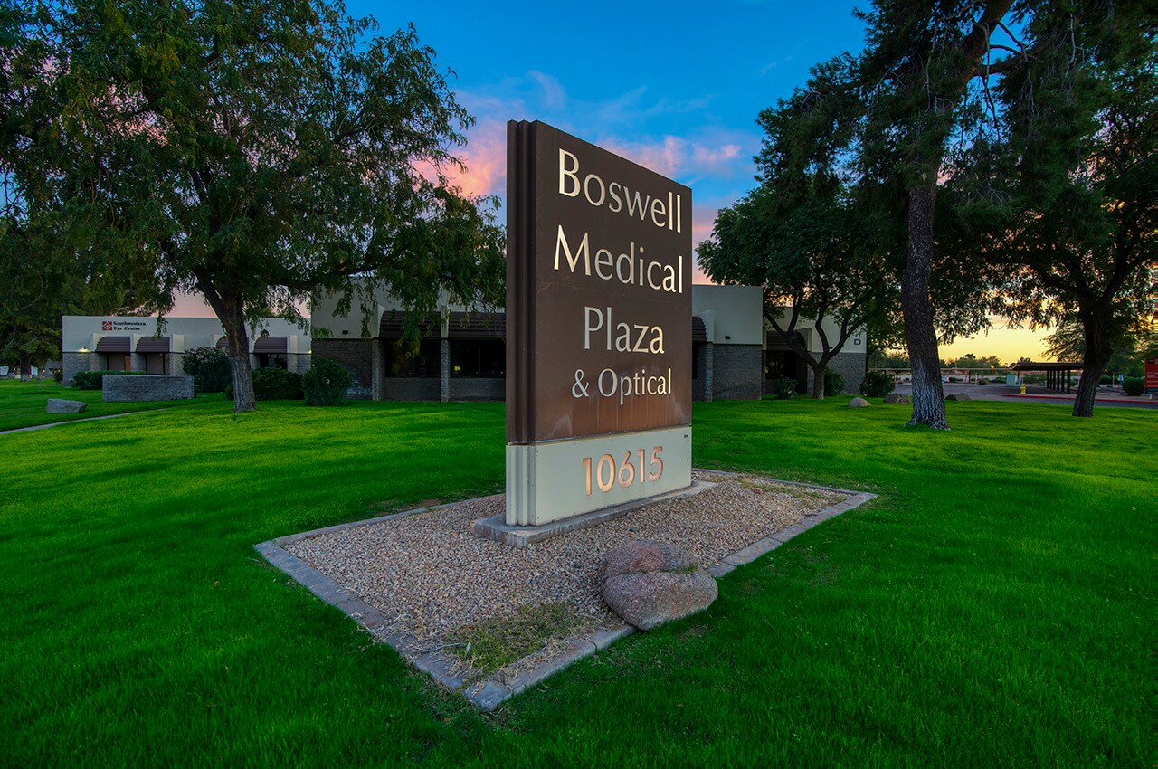 10615 W Thunderbird Blvd, Sun City, AZ for lease Primary Photo- Image 1 of 8