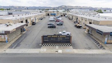 2400-2496 Teagarden St, San Leandro, CA à louer Photo du bâtiment- Image 1 de 11